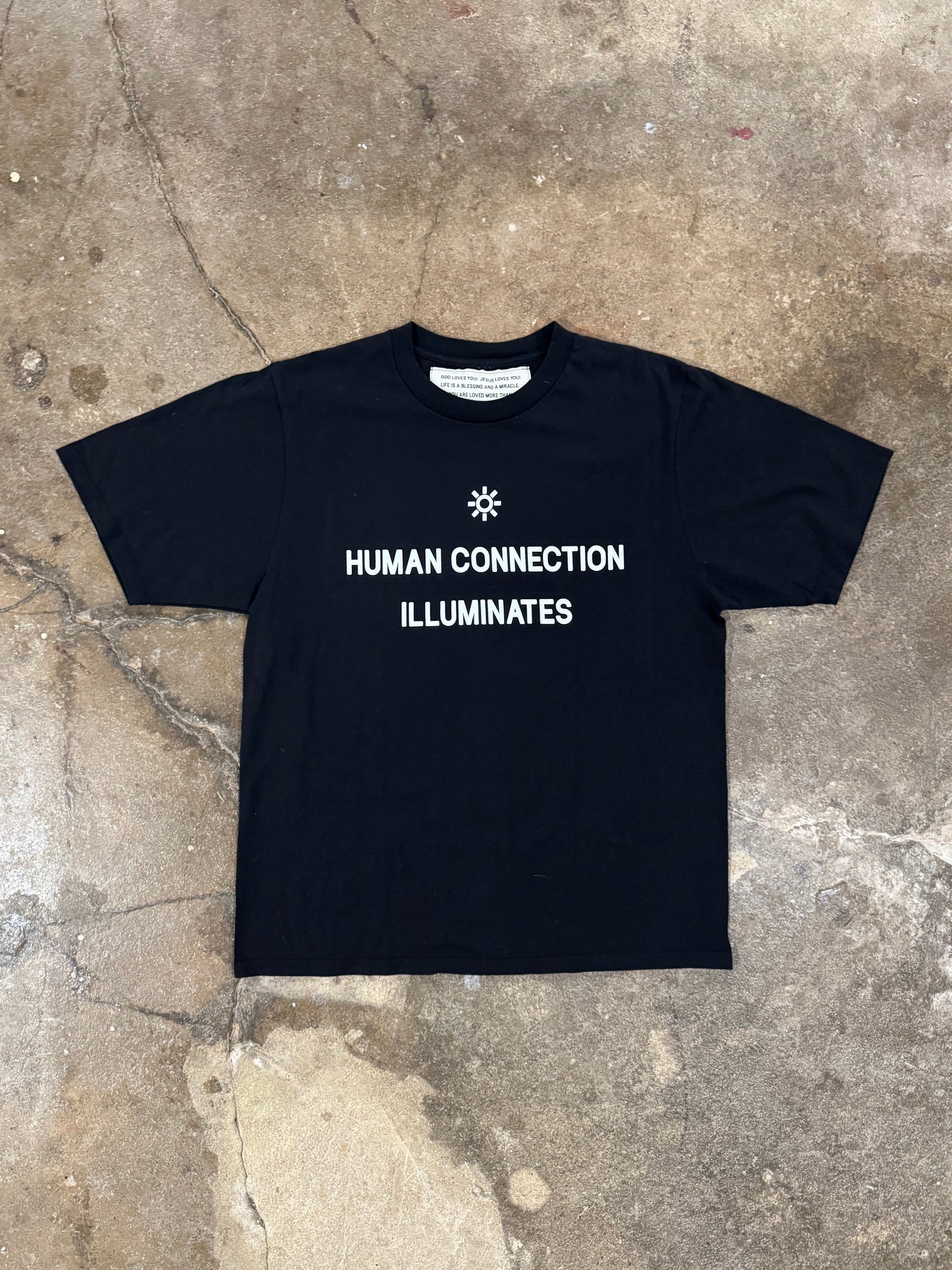 ILLUMINATE - T-SHIRT V2
